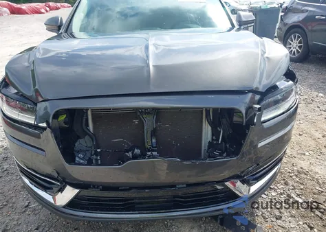 2019 Lincoln Nautilus Select z USA, uszkodzony, nr VIN 2LMPJ6K9XKBL41983